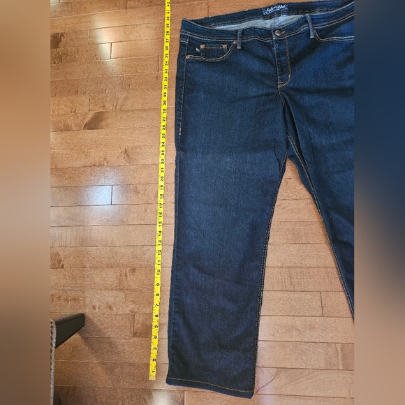 FADE TO BLUE Plus Size Women's Jeans - Size 3X (Size 22) - Picture 10 of 10